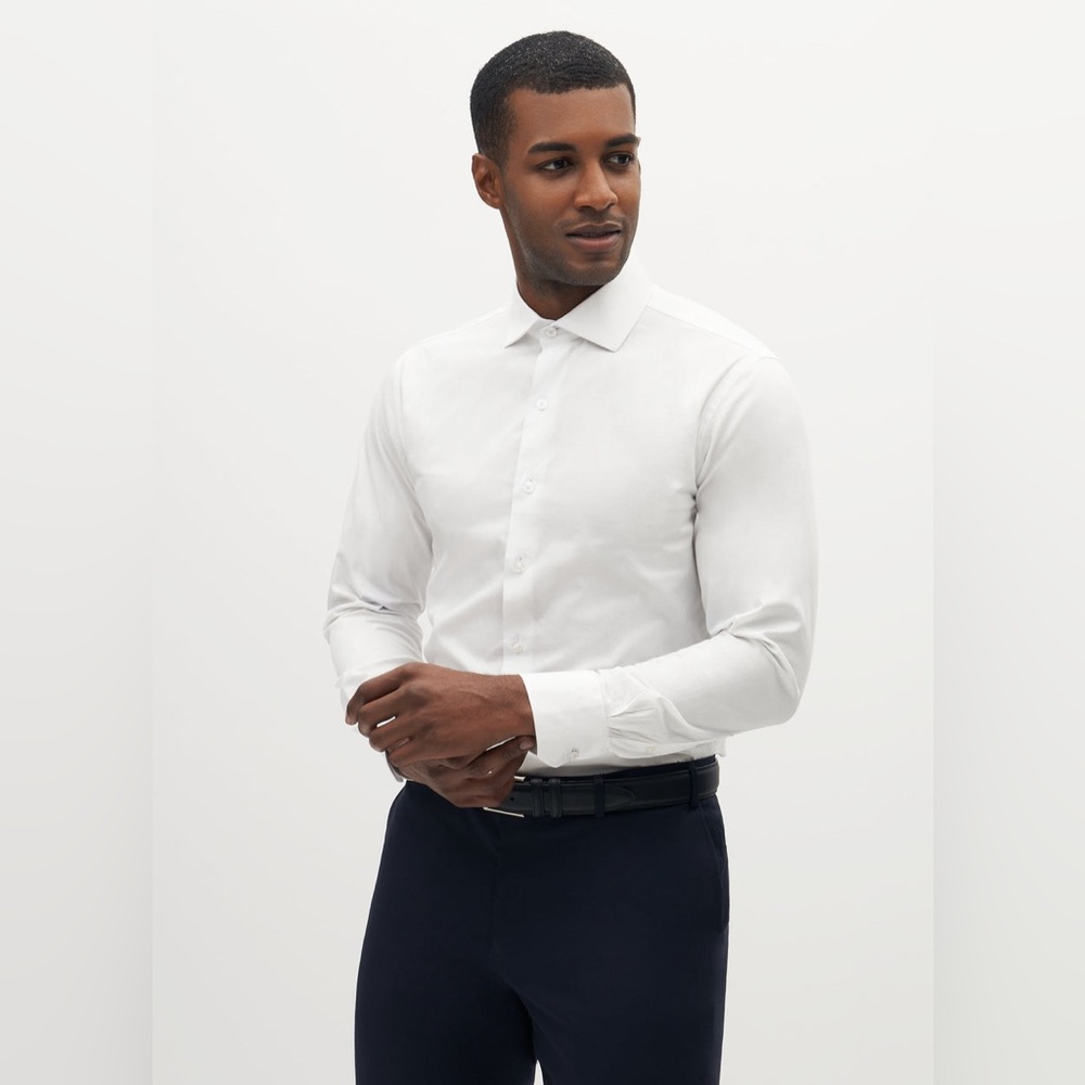 SuitShop classic white dress shirt size small, length short